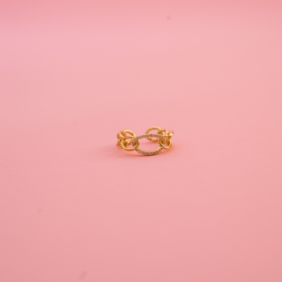 Delicate Open Chain Ring - Picture 5 of 5